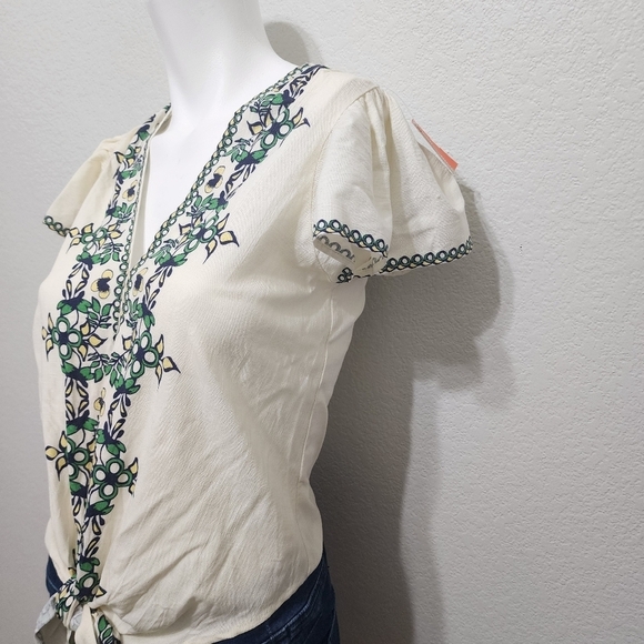 NWT Max Studio London Cream Boho Top Size XS - Picture 8 of 11